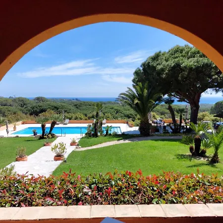 Les Bouis - Vue Otel Ramatuelle