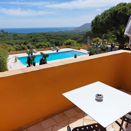 Otel Les Bouis - Vue