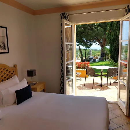 Les Bouis - Vue Otel 4*