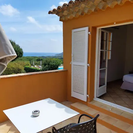 Otel Les Bouis - Vue Ramatuelle