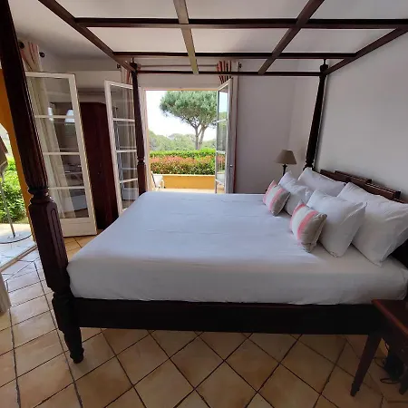 Otel Les Bouis - Vue