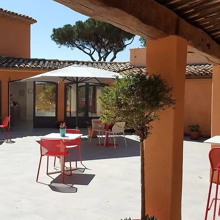 Les Bouis - Vue Otel 4*